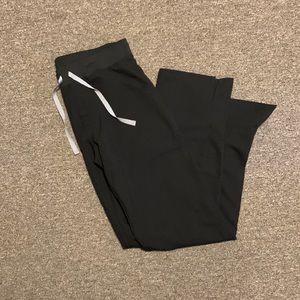 Brand new Figs scrub pants